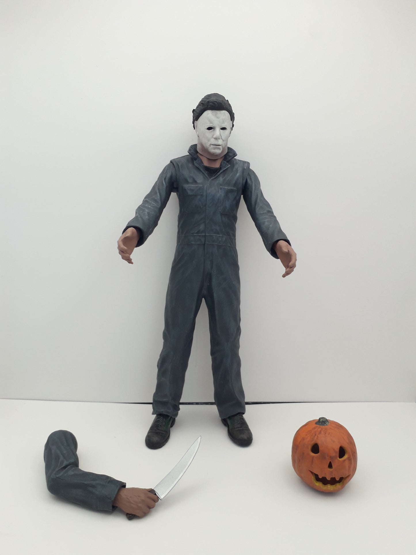 Halloween Kills Michael Myers Action Figurine