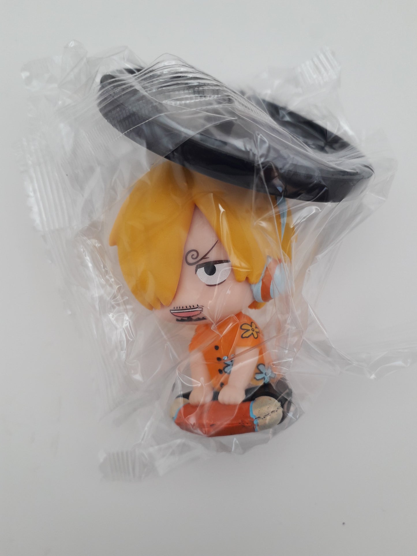 8pcs/set One Piece sitting anime figurines(OPP bag)