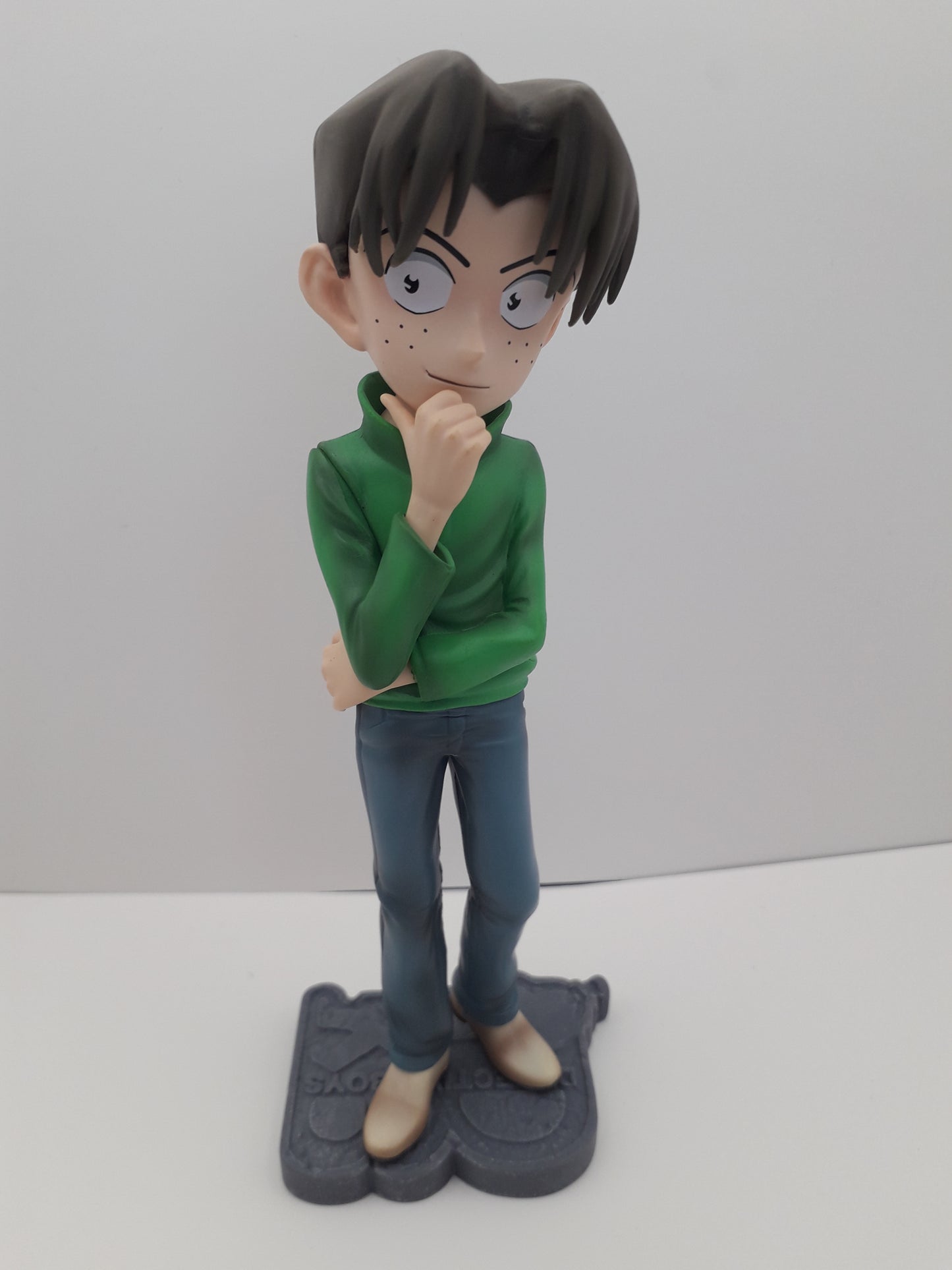 Detective Conan Mitch Tennyson anime figurine