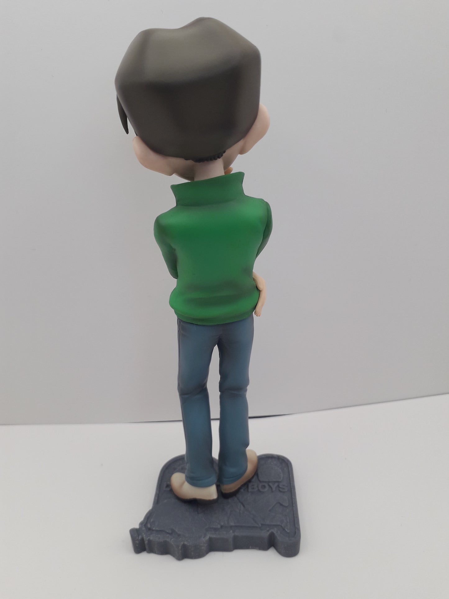 Detective Conan Mitch Tennyson anime figurine