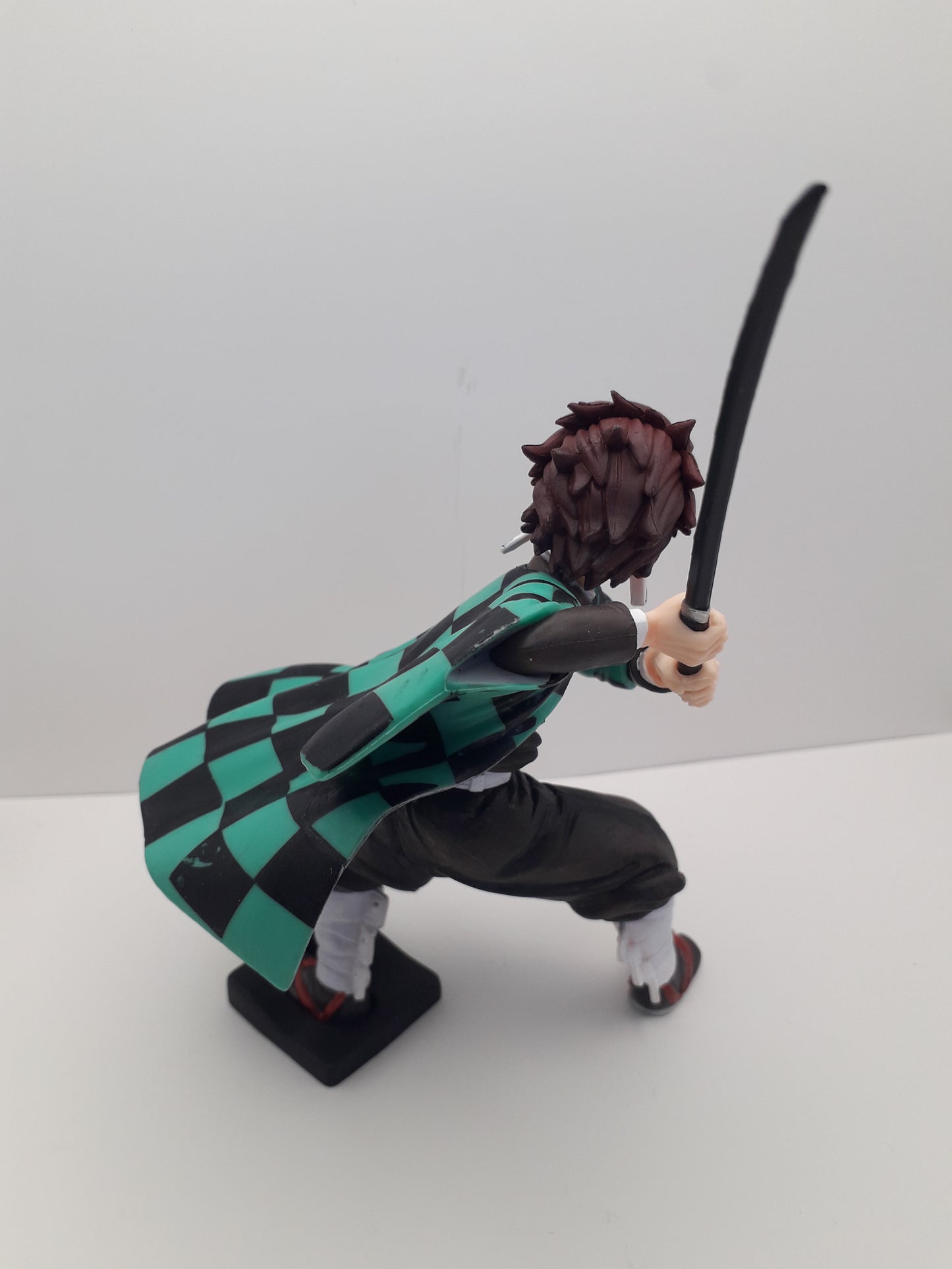 Demon Slayer Kamado Tanjirou anime figurine