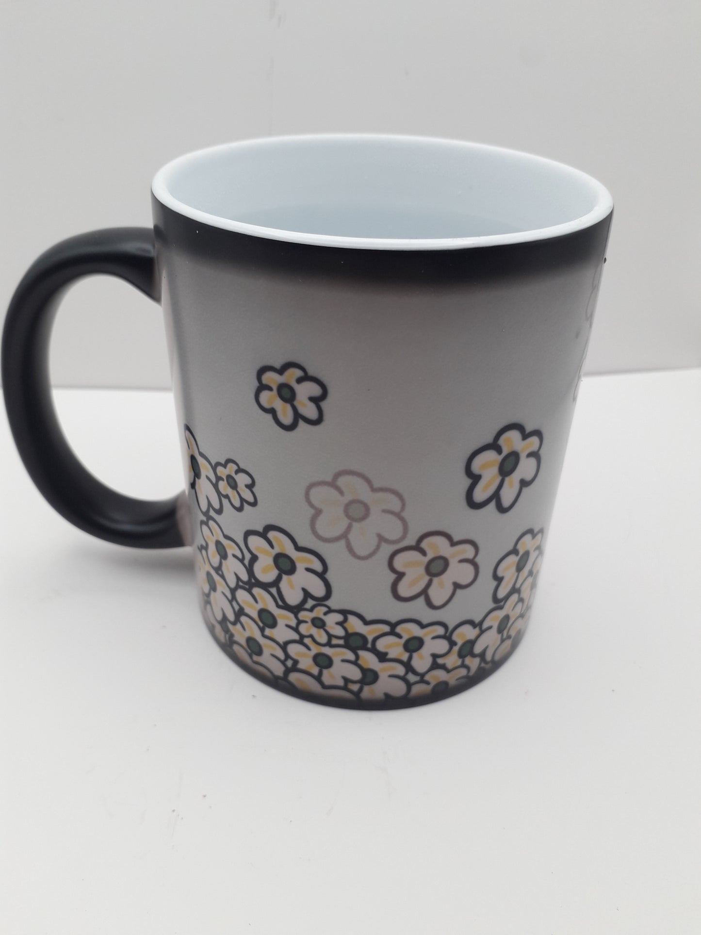 Labubu anime color changing mug cup 400ml